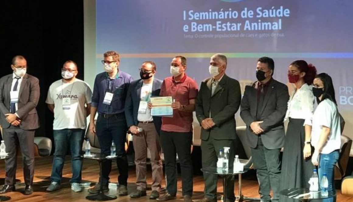 Presidente do CRMV-RR fala de fiscalização e maus-tratos aos animais em mesa redonda